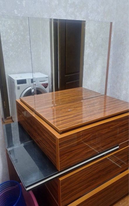 Бадамзар 1в2 комнатная