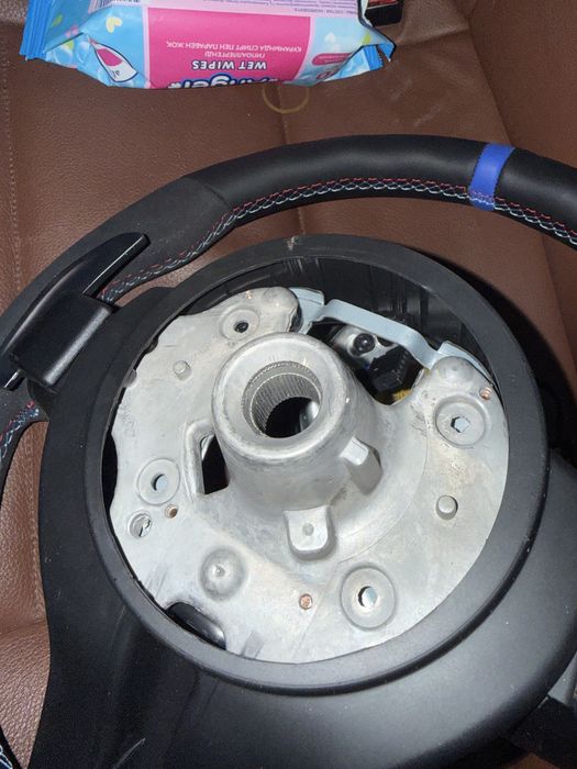 Продам м руль на бмв