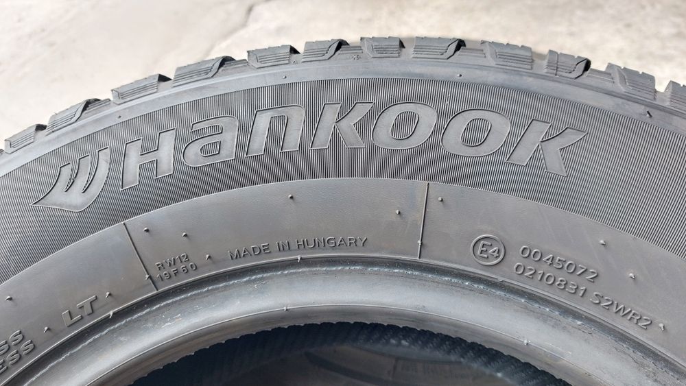 Гуми за Бус 215/65/15 C Hankook Winter I'cept LV 2 броя