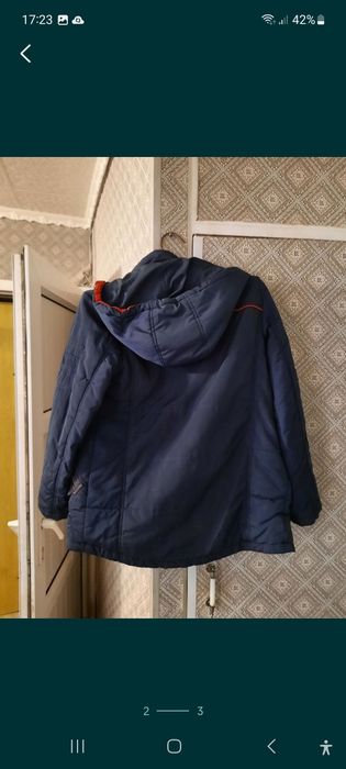Продам куртку демисезонная.
