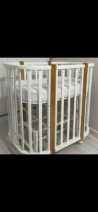 Продам детскую кроватку