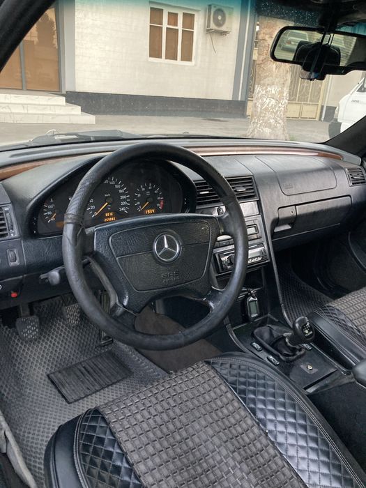 Mercedes Benz W202