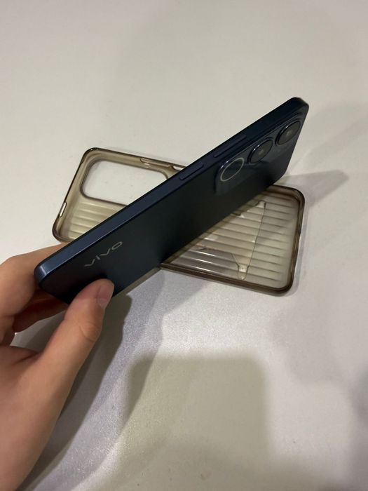 Продам Vivo y19s