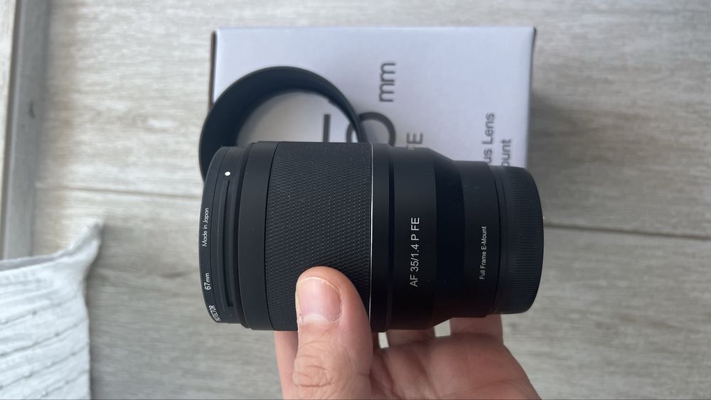 Samyang AF 35mm F1.4 P FE