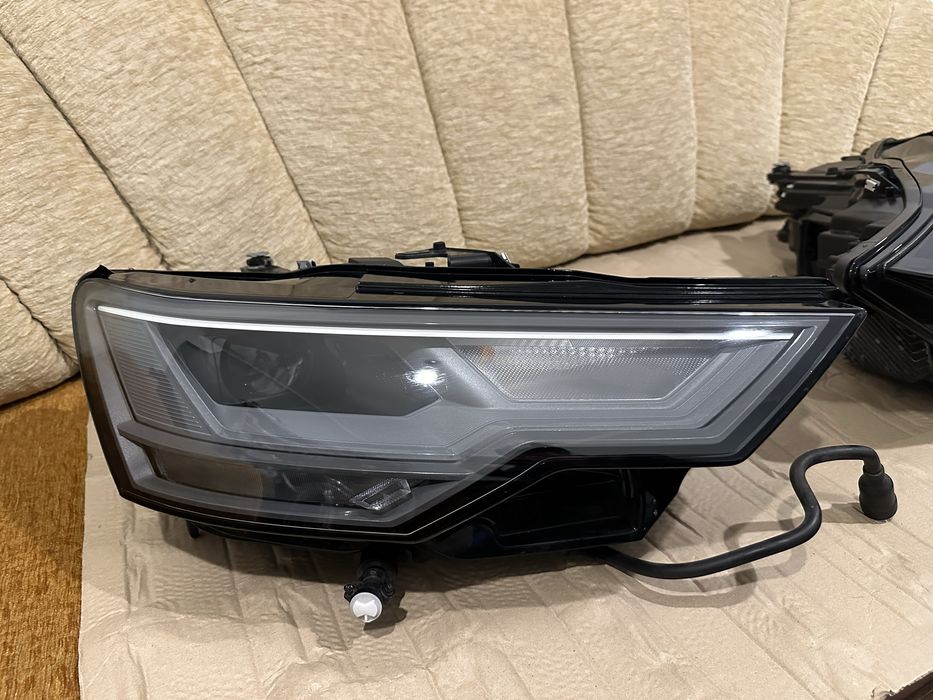 Faruri, Far stanga / Far dreapta Audi A6 C8 2018-2024, Impecabile
