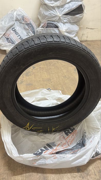 Резина зима NOKIAN 235/55/19