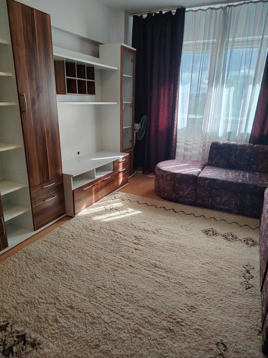 Inchiriez apartament 2 camere