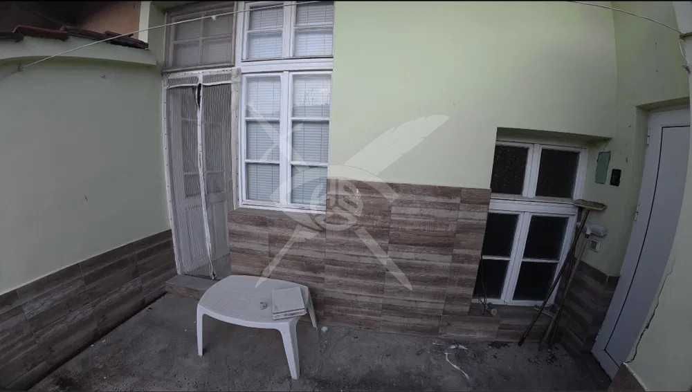 Етаж от къща с магазин в Асеновград 88090
