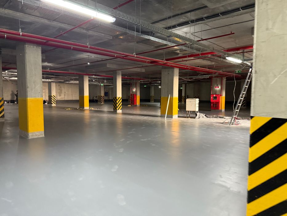 Краска серая глянцевая для бетонных полов