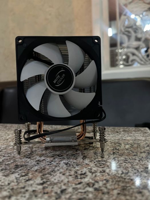 Продаю игровой кулер для процессора