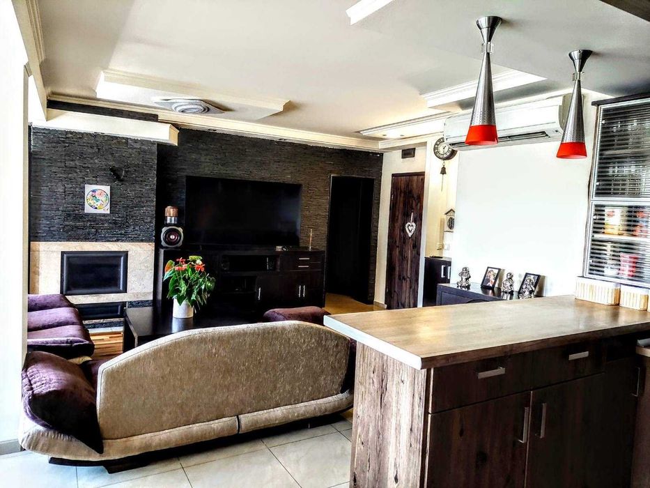 Продава се Тристаен апартамент в Пловдив, Кючук Париж - 151 кв.м за 1305 €/кв.м - Снимка #7