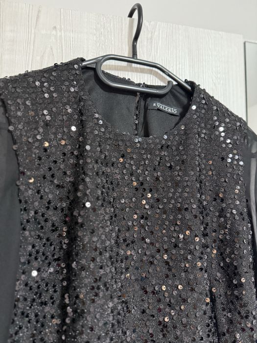 Bluza Valerio marime 36 de ocazie/revelion negru-paiete