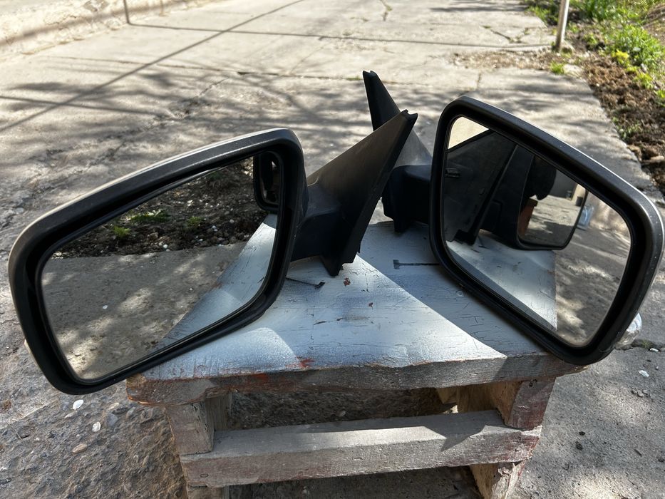 Боковое зеркало приора 2