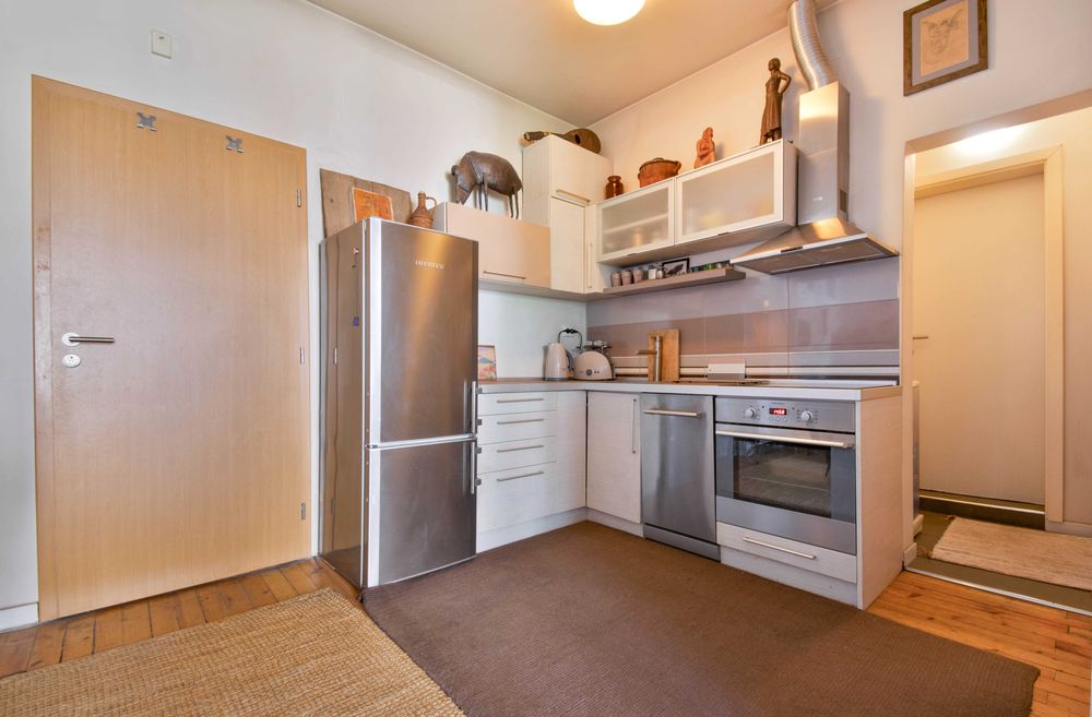 Продава се Двустаен апартамент в София, Оборище - 48 кв.м за 5209 €/кв.м - Снимка #6