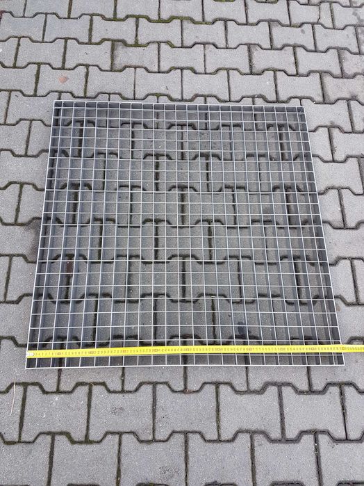 Gratare, grilaje, din ALUMINIU, INOX si ZINCATE, diferite dimensiuni