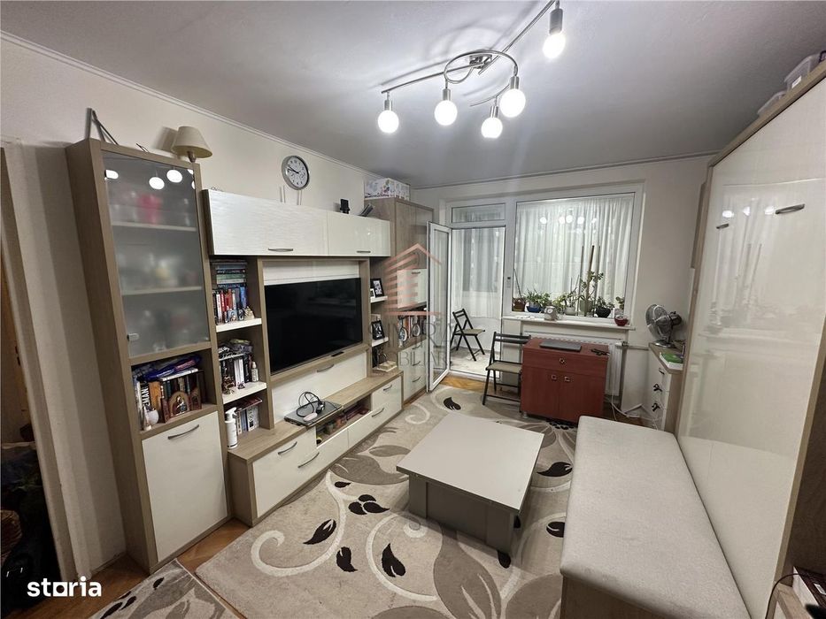 Apartament cu 2 camere, Rogerius