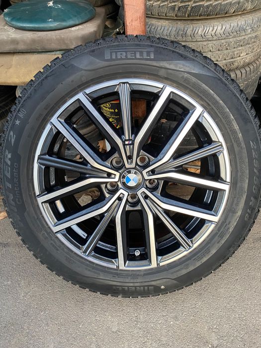 Гуми с джанти за BMW i3