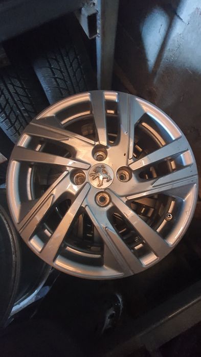 Jante de Aliaj R16