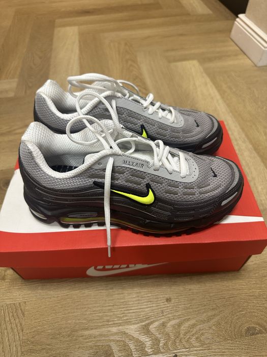 NIKE нови маратонки, номер 41