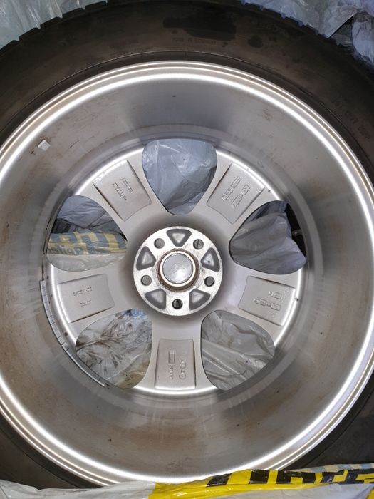 4x roți complete(275 45 R20) pentru X5 G05 2019
