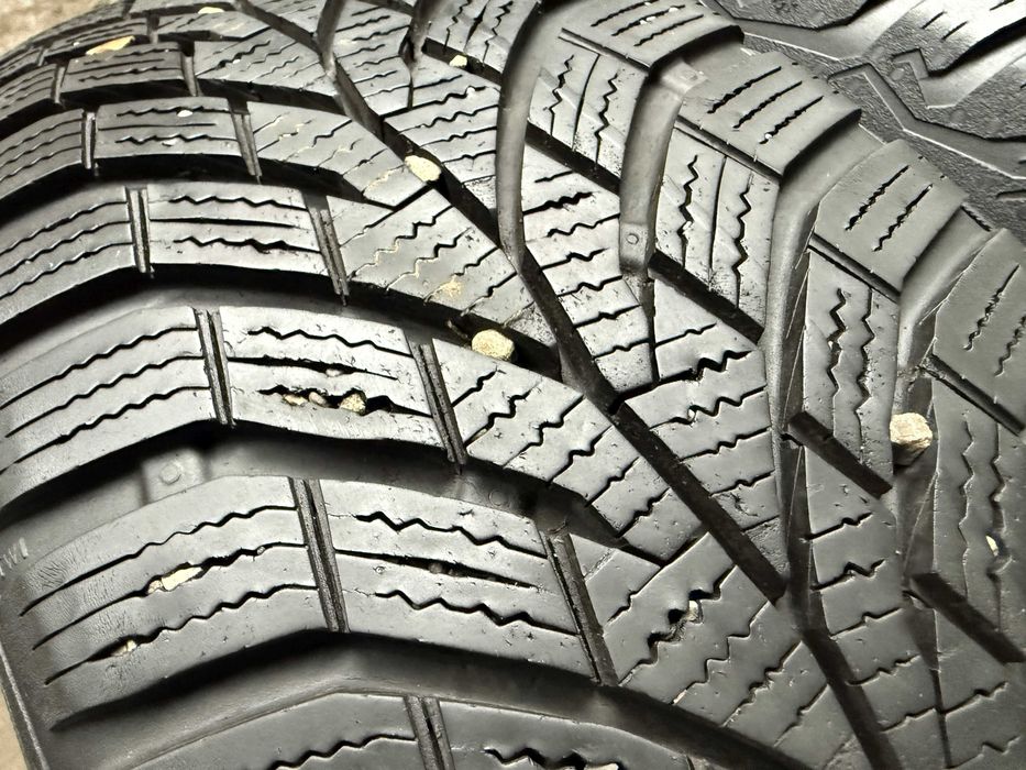 # 2x Anvelope iarna 205/60 R16 - Continental Winter Contact TS870 XL