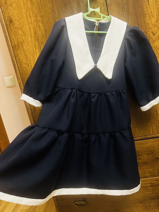 Школьная форма для девочки . 1-2 класс.