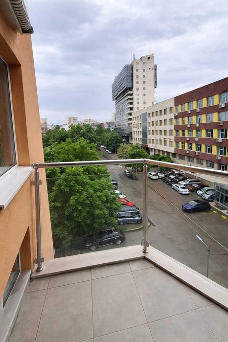 Тристаен ап. под наем в кв. Овча купел