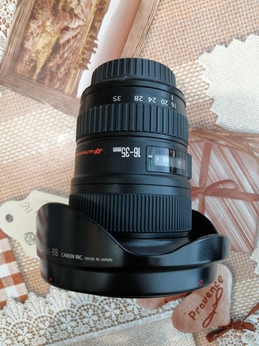 Продавам обектив Canon EF 16-35 f/2.8L II