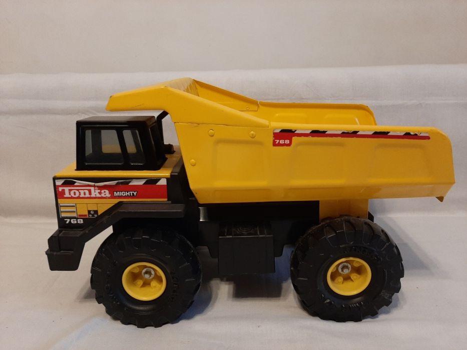 Basculanta TONKA de colecție din tablă