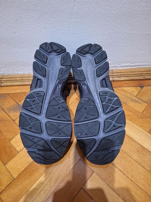 Vand pantofi sport Asics gel, nr.41,5.