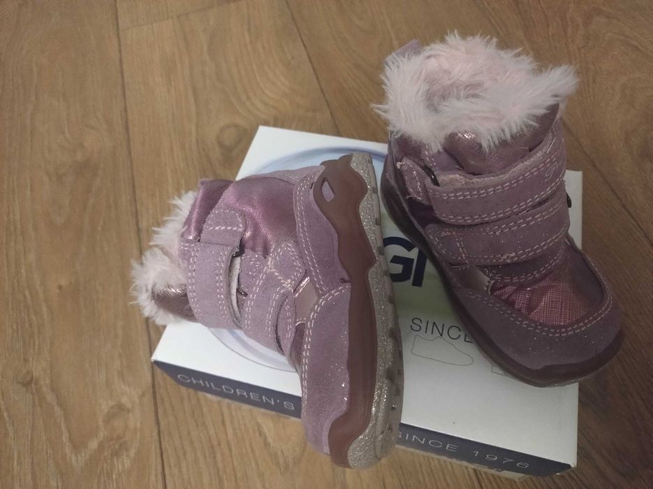 Ghete de iarna Primigi din piele