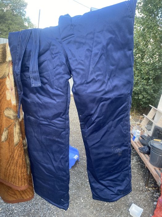 Продам спец олежду