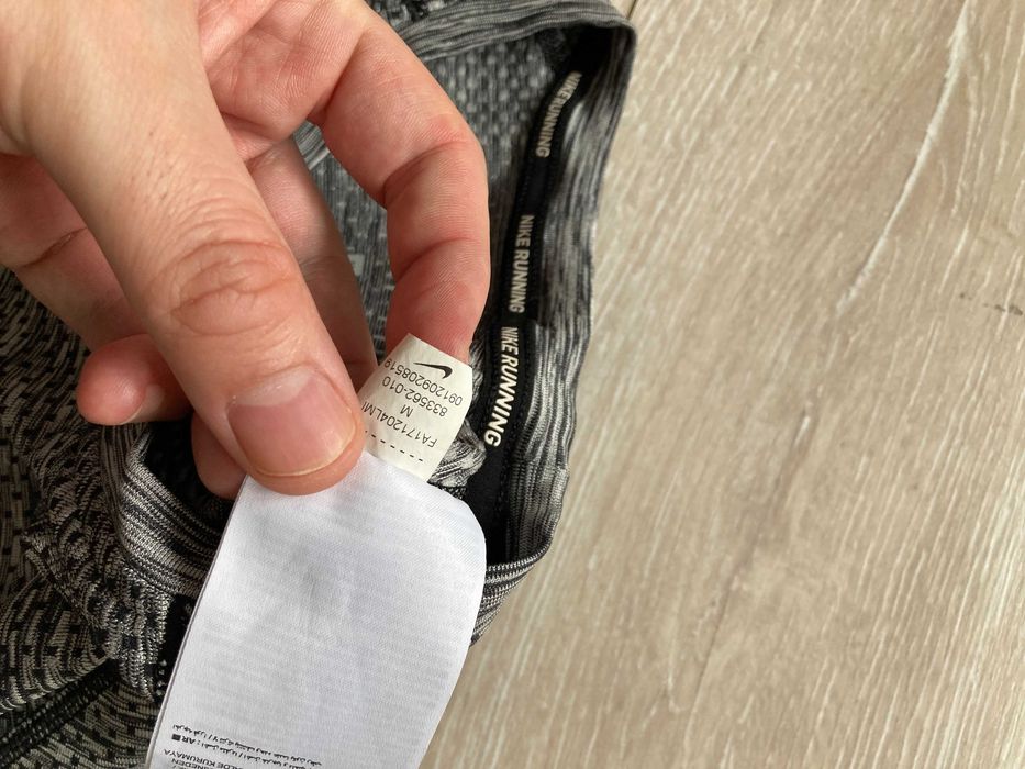 Найк Nike Running Knit Shortsleeve Dri Fit мъжка тениска размер М