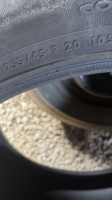 Continental 255/45 R20 — комплект 4 шт.