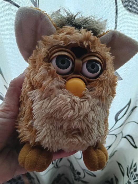 De vânzare 3 modele furby culori diferite
