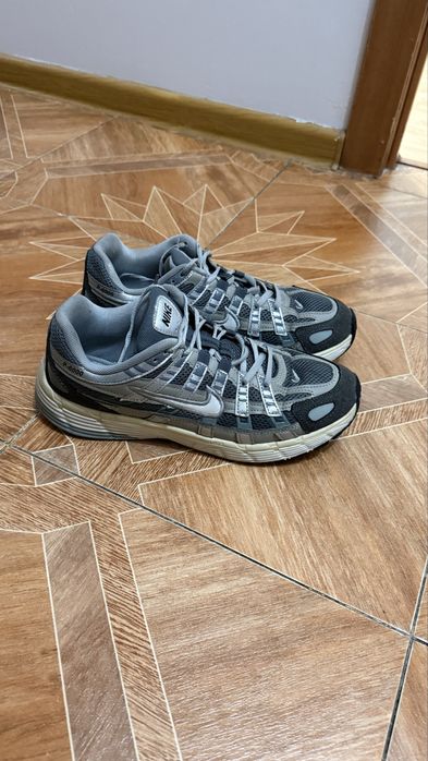 Продам кроссовки, раз.39-40.