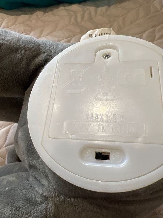 Музикална плюшена играчка – сив слон