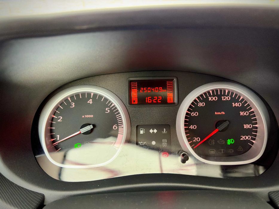 Dacia Duster 2012 Vand / Schimb