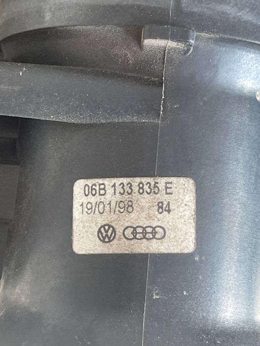 Debitmetru Audi A4 Saloon 8D2, B5 1994 - 2001 1.6I Ahl