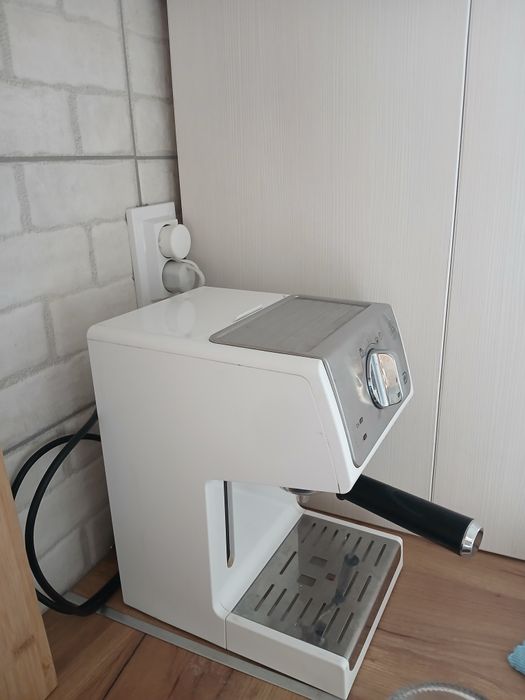 Espressor cafea DeLonghi