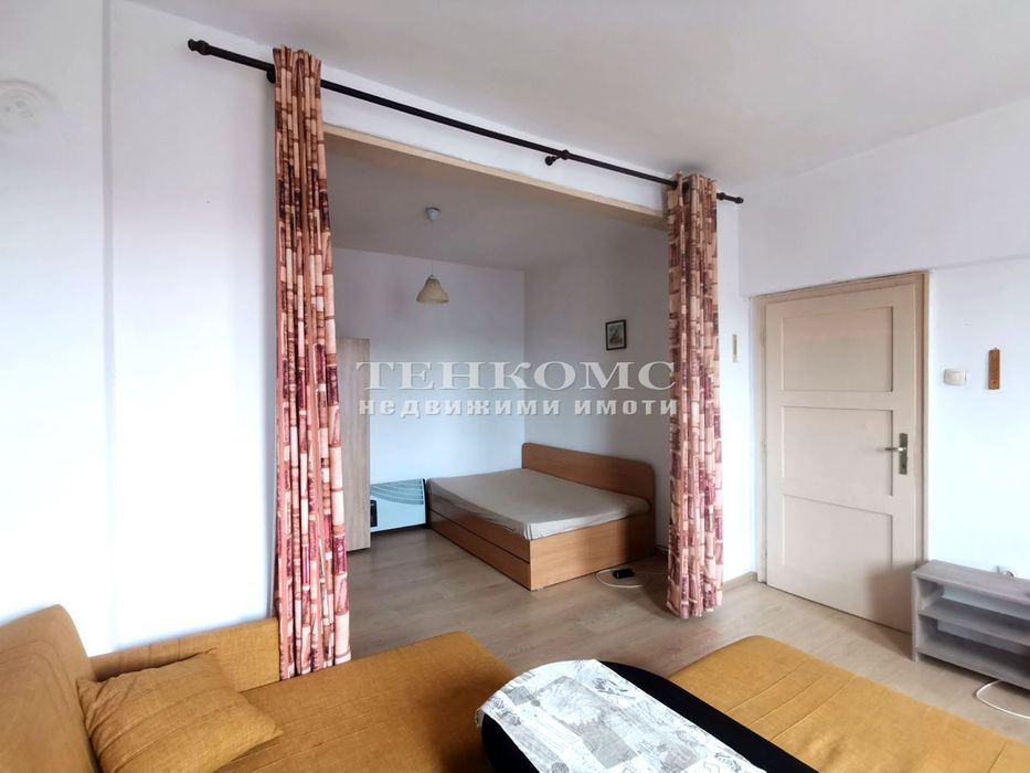 Дава се под наем Двустаен апартамент в София, Център - 60 кв.м за 498.27 € - Снимка #1