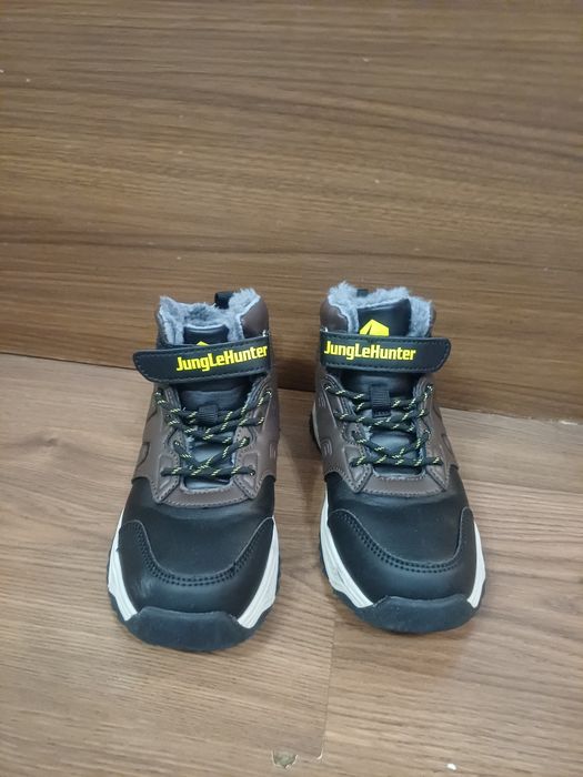 Зимни детски боти