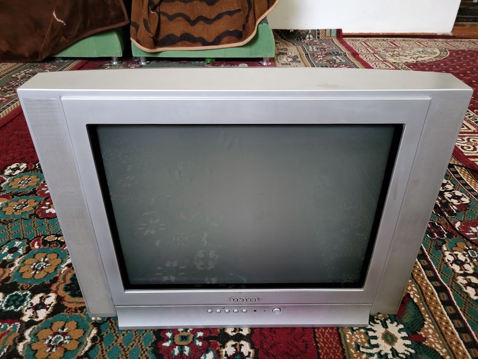 Самсунг телевизор сатылады