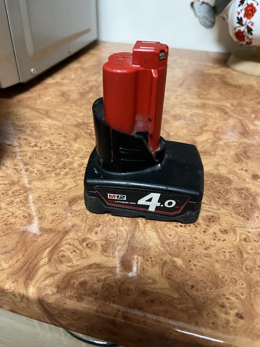 Acumulator Milwaukee