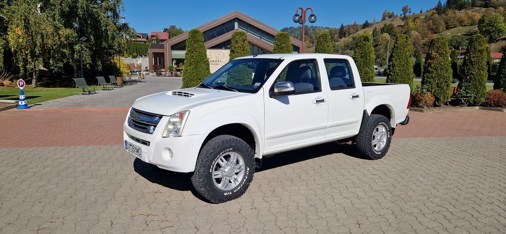 Vând isuzu dmax 4x4 autoutilitara 3 litri diesel automat cauciucuri noi bfgoodrich at ko2 taxe mici fiscal hilux l200 navara d-max d max offroad