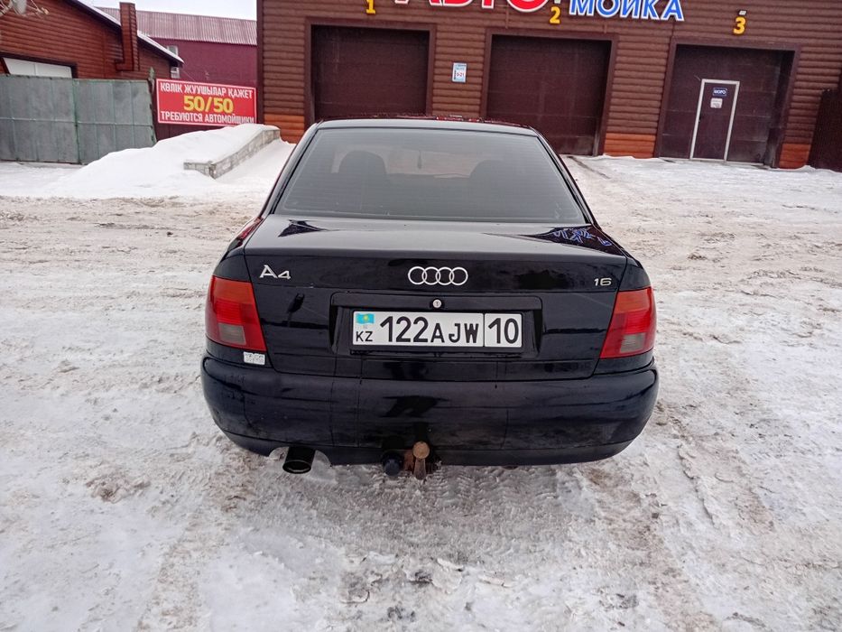 Продам  Ауди  А4