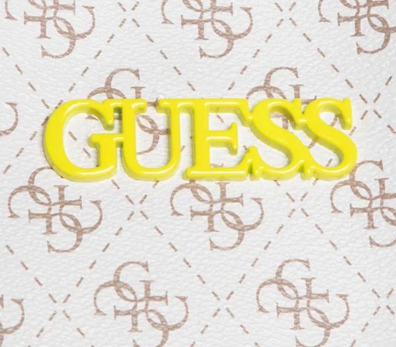 Нова оригинална чанта Guess