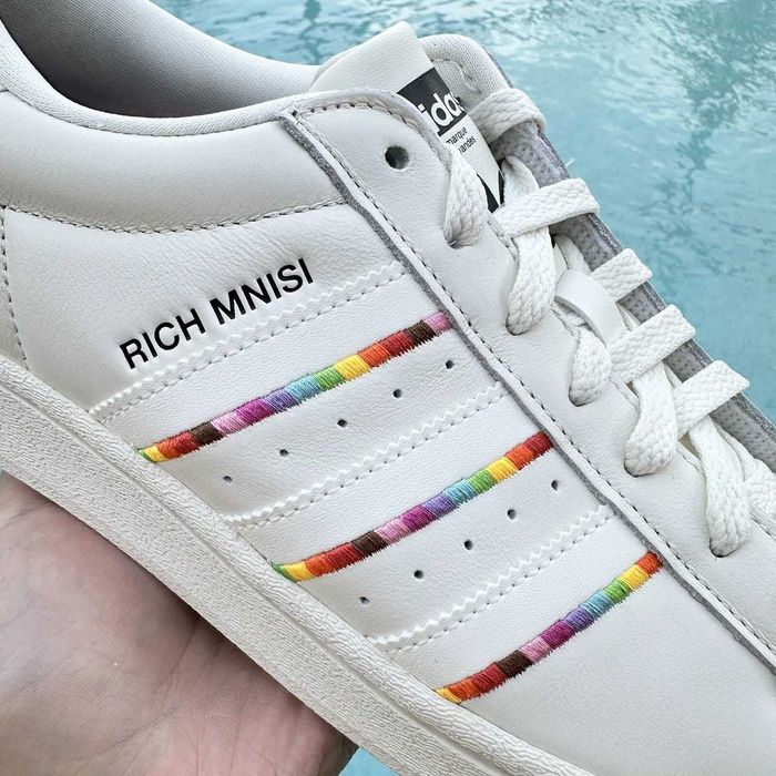 Adidas Superstar x Rich Mnisi nr 44 noi originali