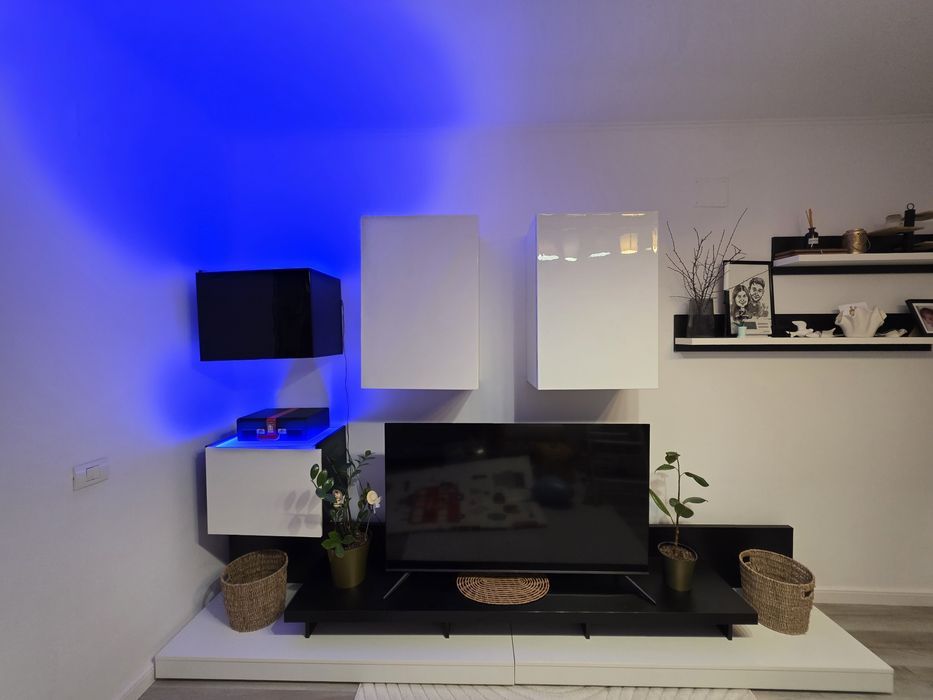 Mobila living alb negru