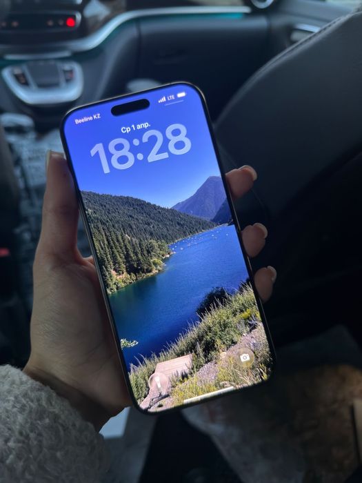 Продам айфон 16 pro max